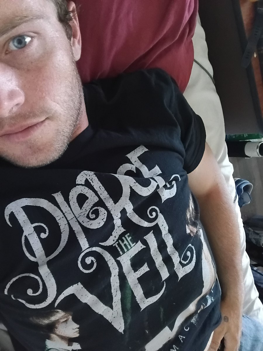 Zeldasdad1's tweet photo. Suck Daddy's cock https://t.co/zHQf8hMudd https://t.co/hwJzM9ECuS