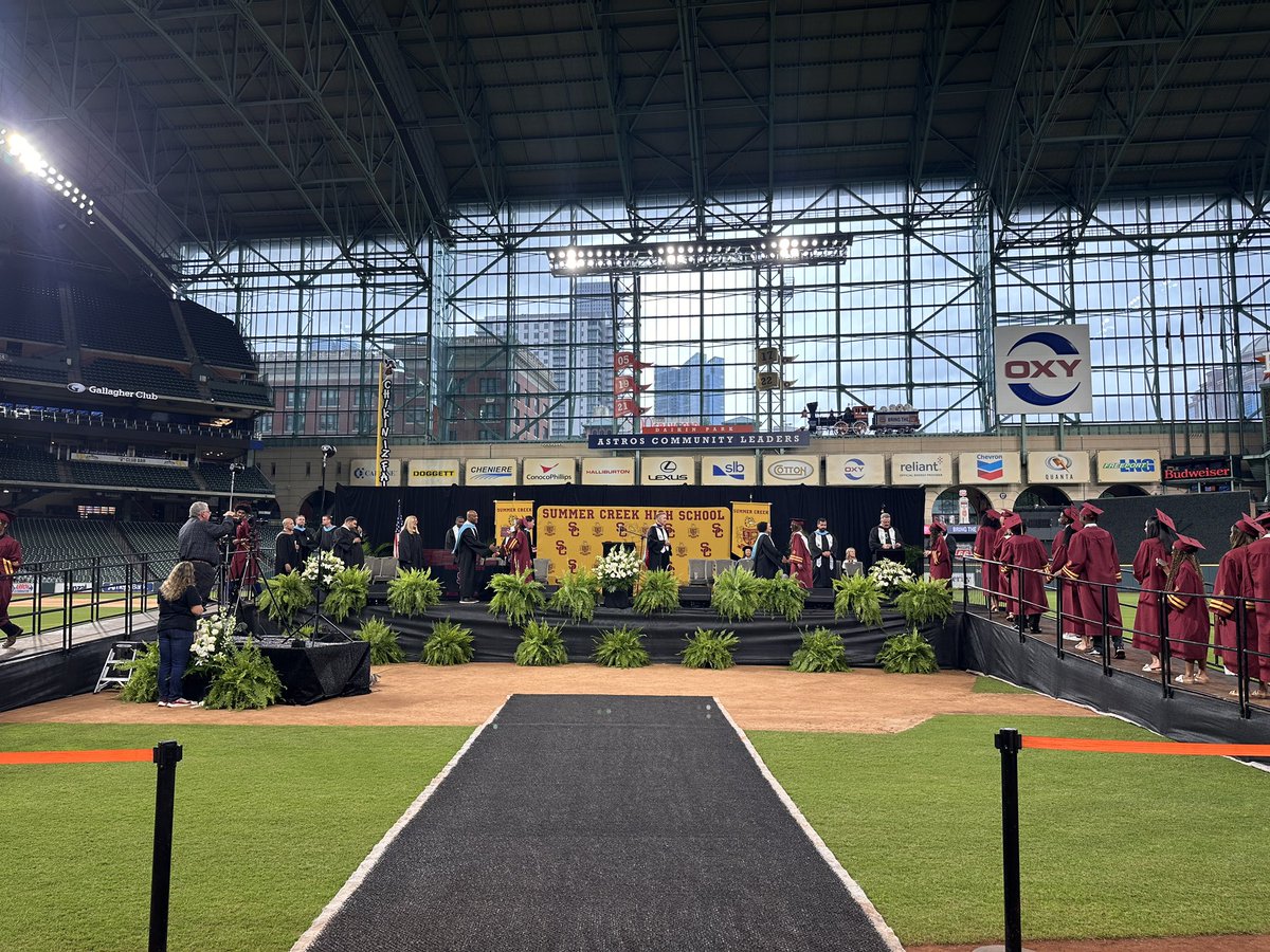 HumbleISD_SCHS's tweet photo. Congratulations to our SCHS Class of 2026! 🎉❤️ We are so proud of you, and we wish you happiness and success in the future! https://t.co/p6wZf6fYzO