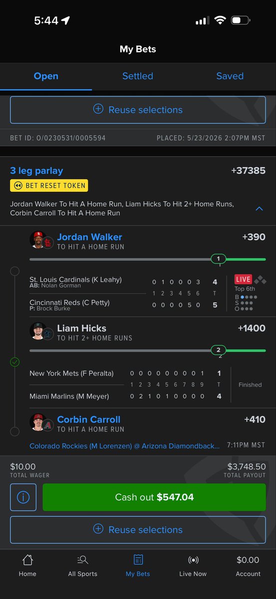 TiRoNick's tweet photo. Alright @KasperMLB it’s time for Carroll to shine! https://t.co/4iwIjVU2FH