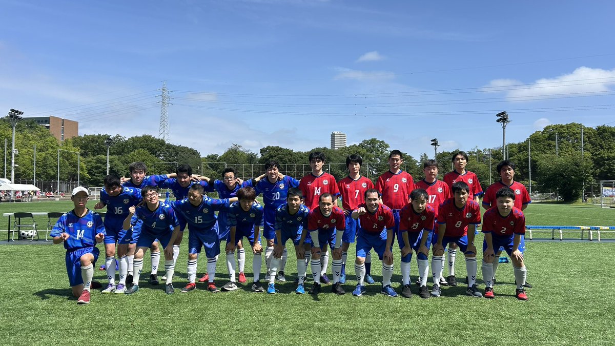 NPO_TRACOS's tweet photo. #都大会
FCトラッソス4チームが参加します⚽️試合時間が早い2チームで先に記念撮影📸2026から新ユニフォームとなります😊複数のデザインから選手たちに投票してもらい決定しました👍カッコいい👍👍👍
#やりたくなるサッカー #あおぞら銀行 https://t.co/wPccNCOCFp