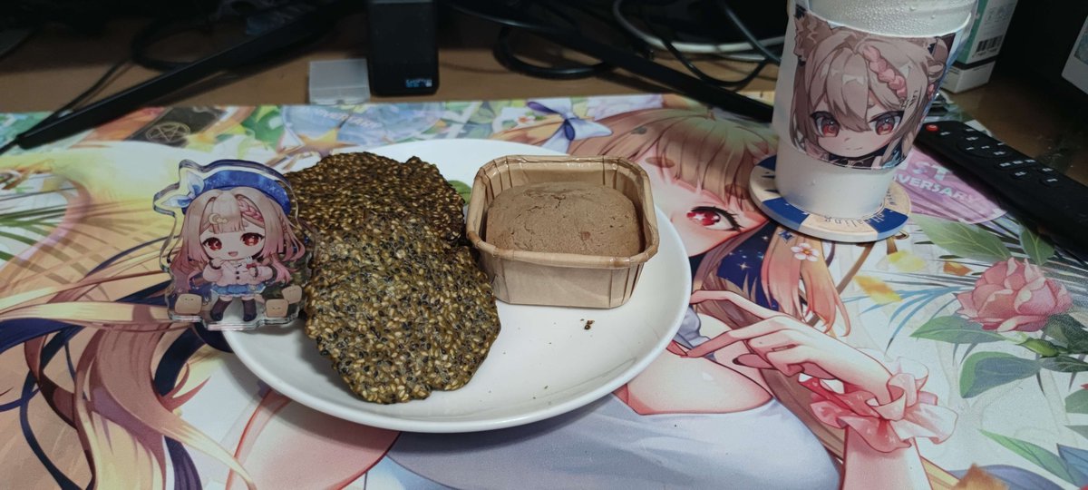 劉小東 tweet media