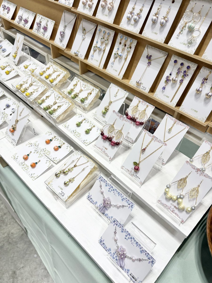 kokoro_hakoniwa's tweet photo. デザフェス2日目も設営完了です✨

5/23,24
デザインフェスタ
東京ビッグサイト南館4階【R-247,248】 https://t.co/Nbpx2GVCxZ