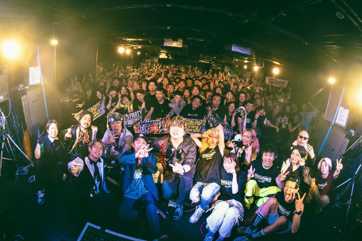 TOTALFAT tweet media