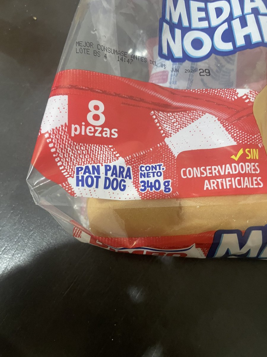 emmanuelgarate's tweet photo. Que pasó @BimboMx, no chinguen
(Vienen 7pzas en su paquete de 8)

Me di cuenta llegando a la casa https://t.co/FxyiRGTPJy