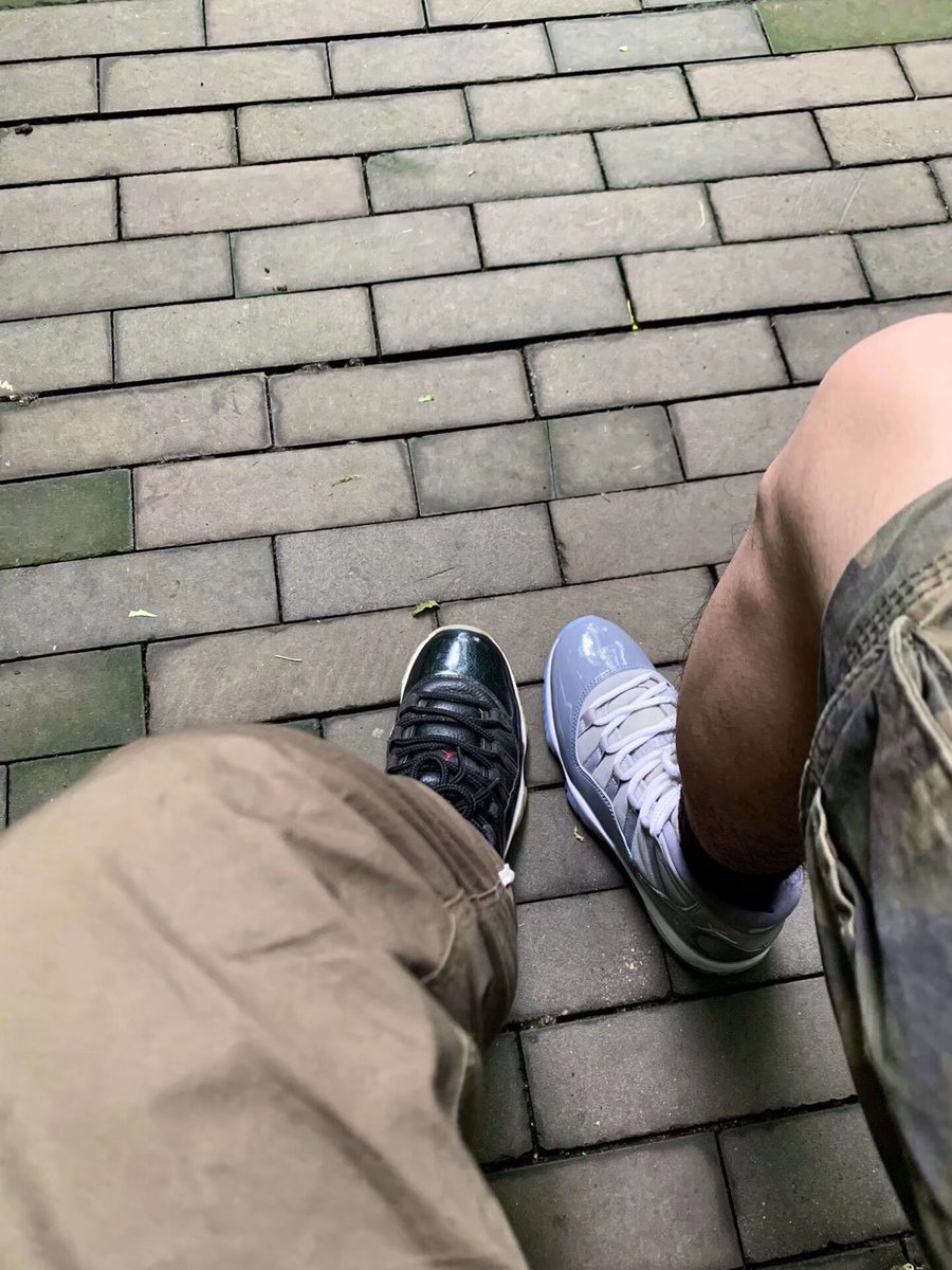 moetbld's tweet photo. 老魔王邂逅年轻锃亮的小灰狗，老魔王也变锃亮了。 https://t.co/IP4URv68yE