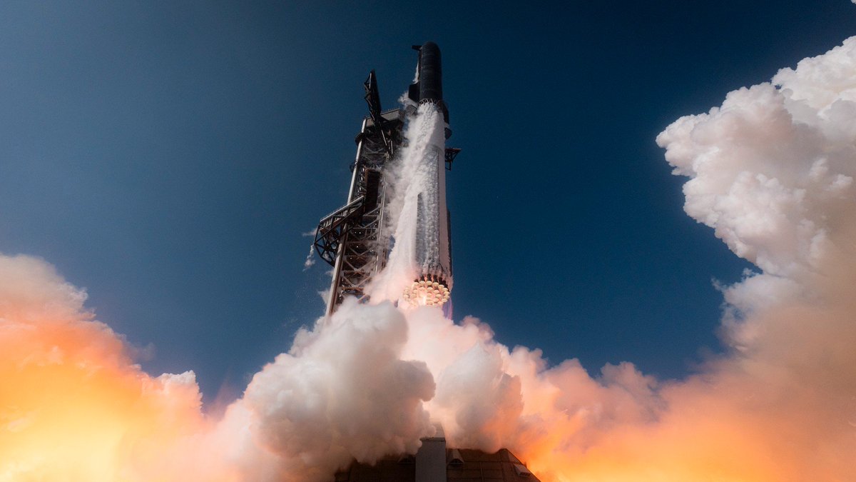 Whateverbytes's tweet photo. Starship Flight 12: Engine Issues on V3 Debut
paceX Starship Flight 12: Don't miss these stunning photos from the launch  of the most powerful Starship yet | Space
On its first flight as the V3 vehicle, Starship showed both strong engine-out capability and significant challenges with the new Raptor 3 engines.
The Super Heavy booster lost at least one engine during ascent. More critically, it only managed to light roughly 20 of its 33 engines during the boostback burn. As a result, the booster could not complete a controlled landing and ended with a hard splashdown in the Gulf of Mexico.
The Starship upper stage (Ship 39) also lost one of its six Raptor Vacuum engines during ascent. Despite this, it continued on trajectory, deployed its payloads, performed reentry, and achieved a controlled splashdown on two engines in the Indian Ocean.
This flight provided valuable data on how the new V3 hardware and Raptor 3 engines perform under real flight conditions, including when engines fail.
Photo credit: https://t.co/GUk6vA7822