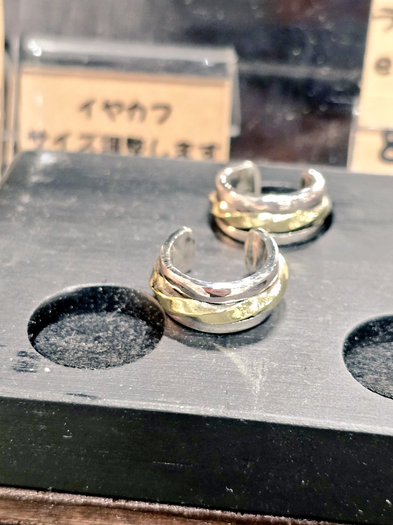 wagin_925's tweet photo. デザフェス２日目スタートしました。
本日も南館4階Q-290にてお待ちしております！
写真は新作三種、もう一種は昨日売り切れてしまいました。 https://t.co/v5ZCgIiJWE