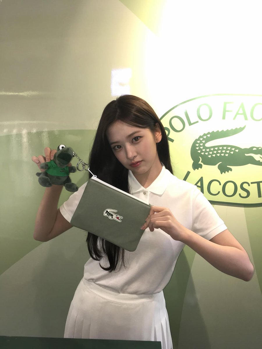 IVE AN YUJIN 아이브 안유진 tweet media