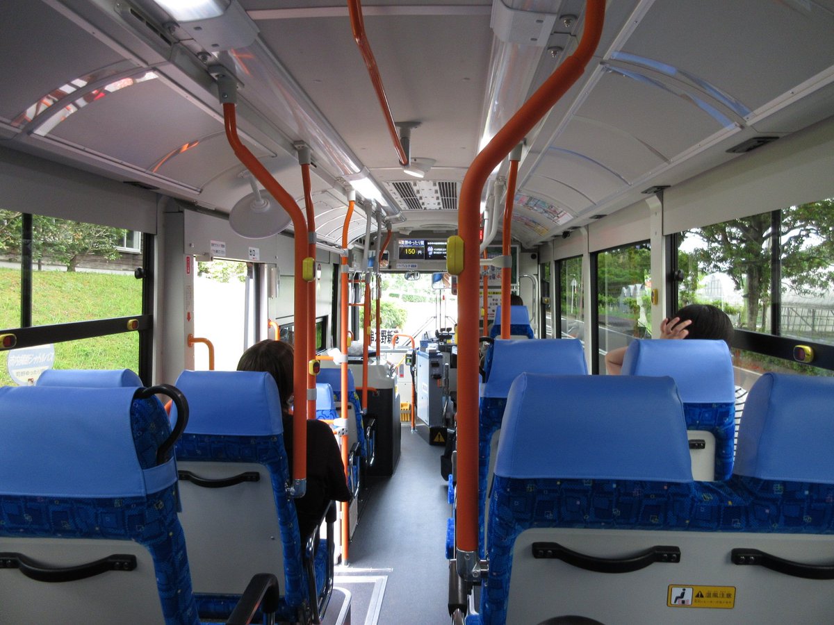 ToyoK_asom2337's tweet photo. 南国交通川内営業所/祁答院 2682(新車)

2KG-LR290J5(2026.02)
久しぶりの路線新車は同社初の現行エルガミオ
152(KK-RRレインボー)の後を継いで横断シャトル祁答院線と間合いの串木野新港線(午前便)で運用されるようです https://t.co/9EdSxU5hLK