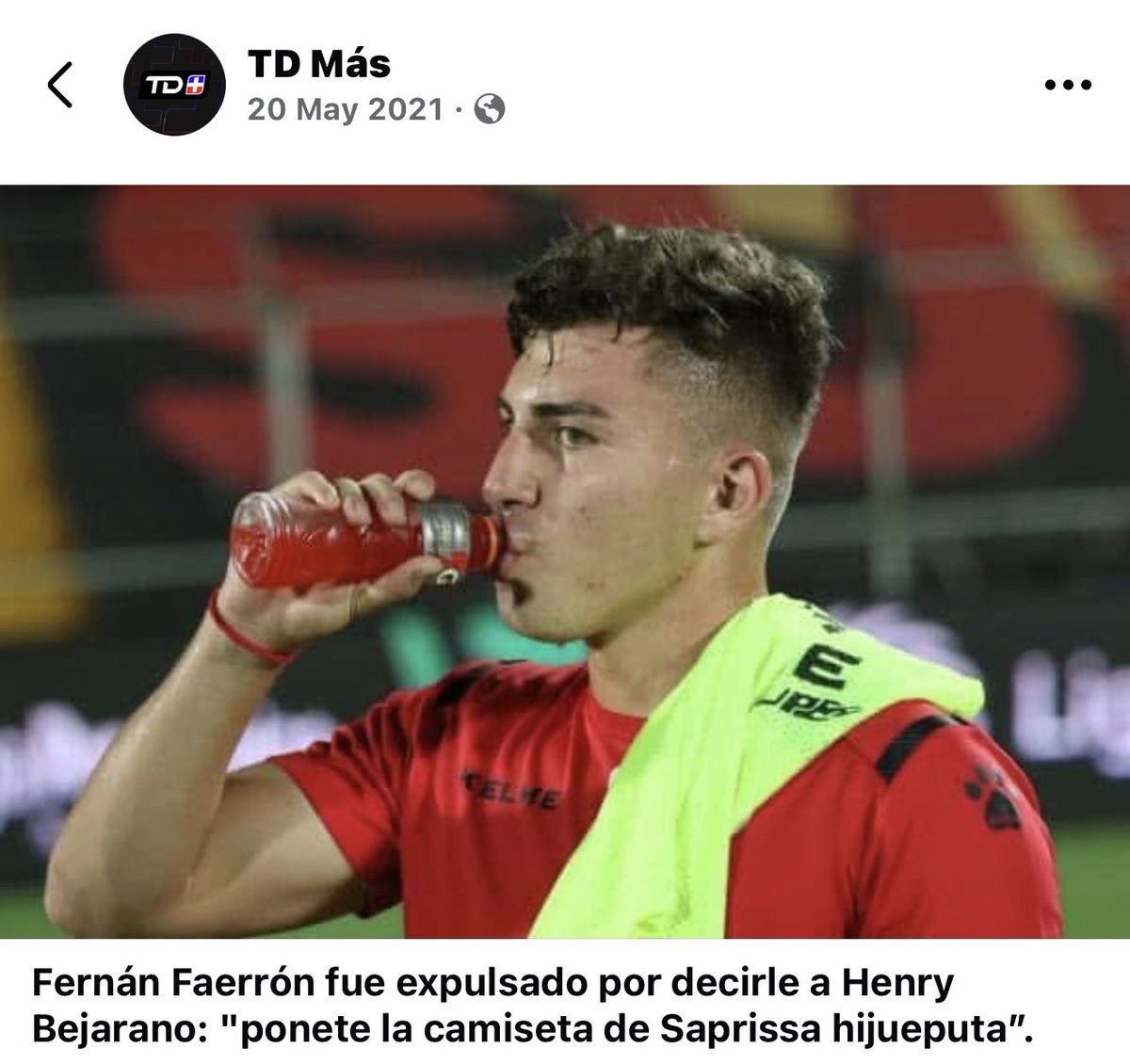 ErudicionManuda's tweet photo. Yo no soy hincha del Faerron FC, yo soy hincha del jugador que es hincha del club, y aunque Faerron sea un manudo resentido, porque eso es ahorita, dejaré esto por aca https://t.co/iq3gEyeBQw