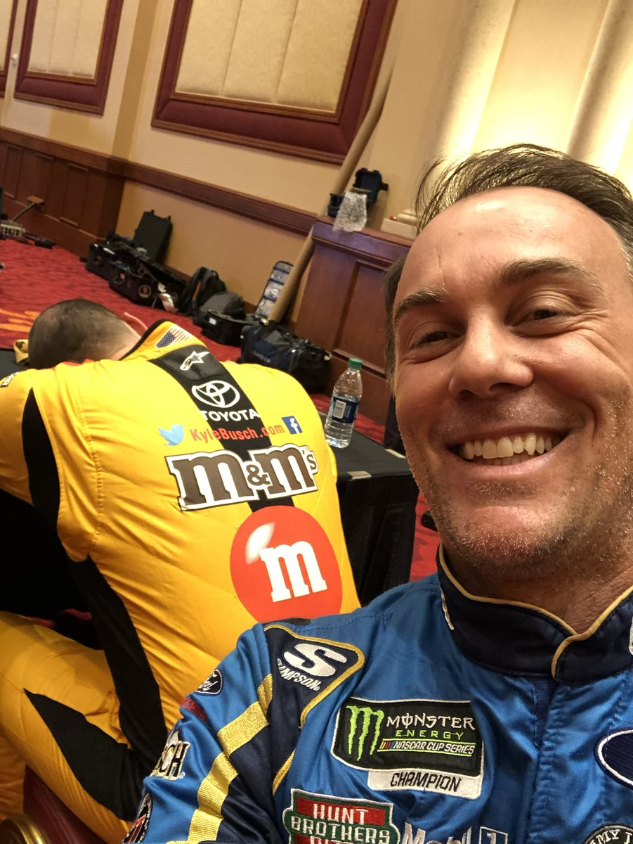 Kevin Harvick tweet media
