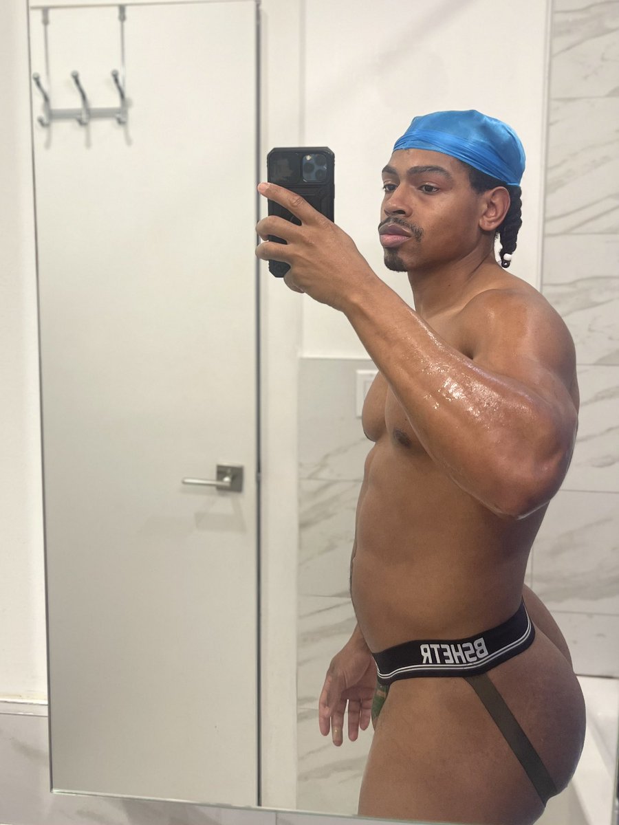Denzell Theodore tweet media