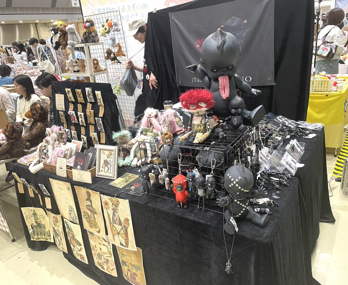 tonobqp's tweet photo. #デザフェス63 
２日目もヨロシクオネガイシマス。
ブース番号 : N-45 
角ブースで見やすいデス。 https://t.co/JJbgL6WDel