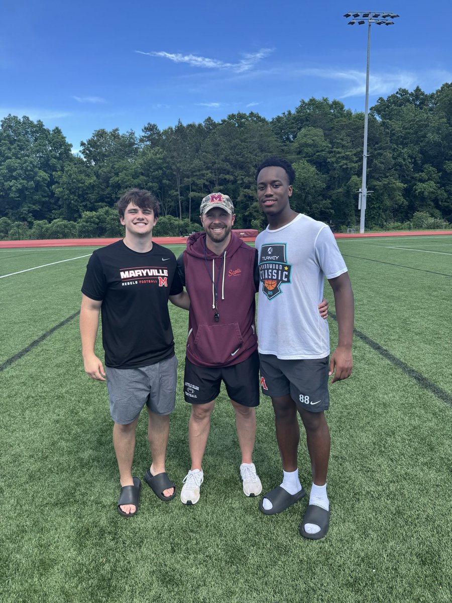 ColtonFoust6's tweet photo. After speaking with @QBCoachFox I’m excited to announce I have received an offer from @MCScotsFootball!!!

@kennycobble42 @LamarBrown15 @CoachCrews_MHS @MHSRebelsFB https://t.co/ZO1f9Yu0hk