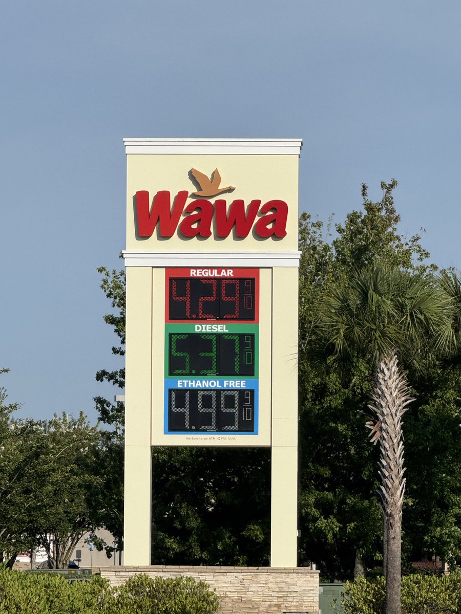 UAHist's tweet photo. May 23, Jacksonville, FL. Reg and eth free down 9 cents, diesel down 2 cents from yesterday. Someone tried to tell me gas prices were higher under Biden. Biden’s not in office, nor did he start an unauthorized war in Iran. That was the grifter-in-chief. Vote this nonsense out! https://t.co/pyy14GJXCR