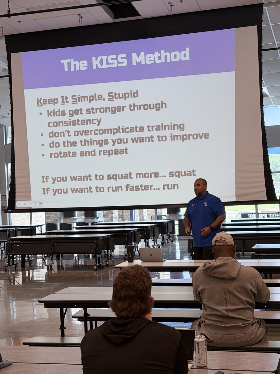 TheCrocShow's tweet photo. Shoutout to @javialmanza for sharing his training at this years #AlamoSportsPerformance clinic. See you on the field, court, track etc next year!! https://t.co/yeNLNDeX4v