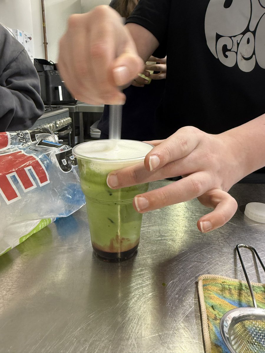GYT_Michelle's tweet photo. Michelle’s Match Bar made its debut at Saturday Night Drop-In tonight and it’s safe to say it was a huge hit with both the young people and staff! 🎉

We also had the pleasure of welcoming the 19th Motherwell Boys’ Brigade along tonight.What a lovely group of boys and leaders 👏 https://t.co/D9kRnMxJoS