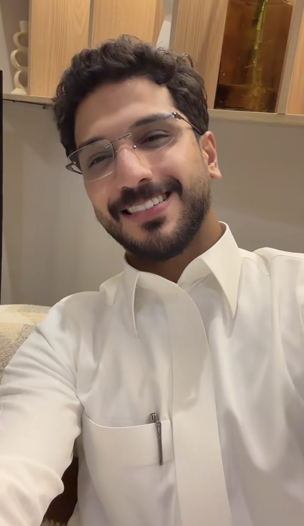 Point_378's tweet photo. « جاور السعيد تسعد🤍» https://t.co/X9zewNcEsj