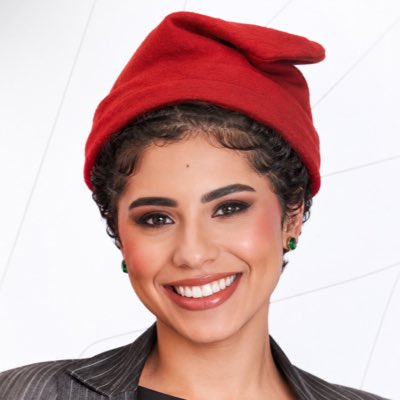 Karina Claro tweet media