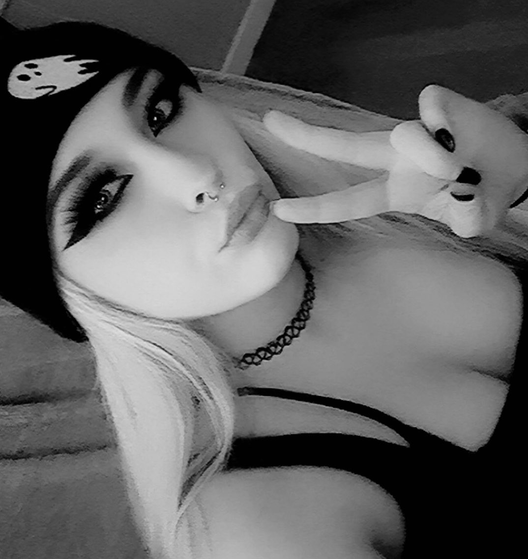 𝔞𝔫𝔤𝔢𝔩 ⟡.· tweet media