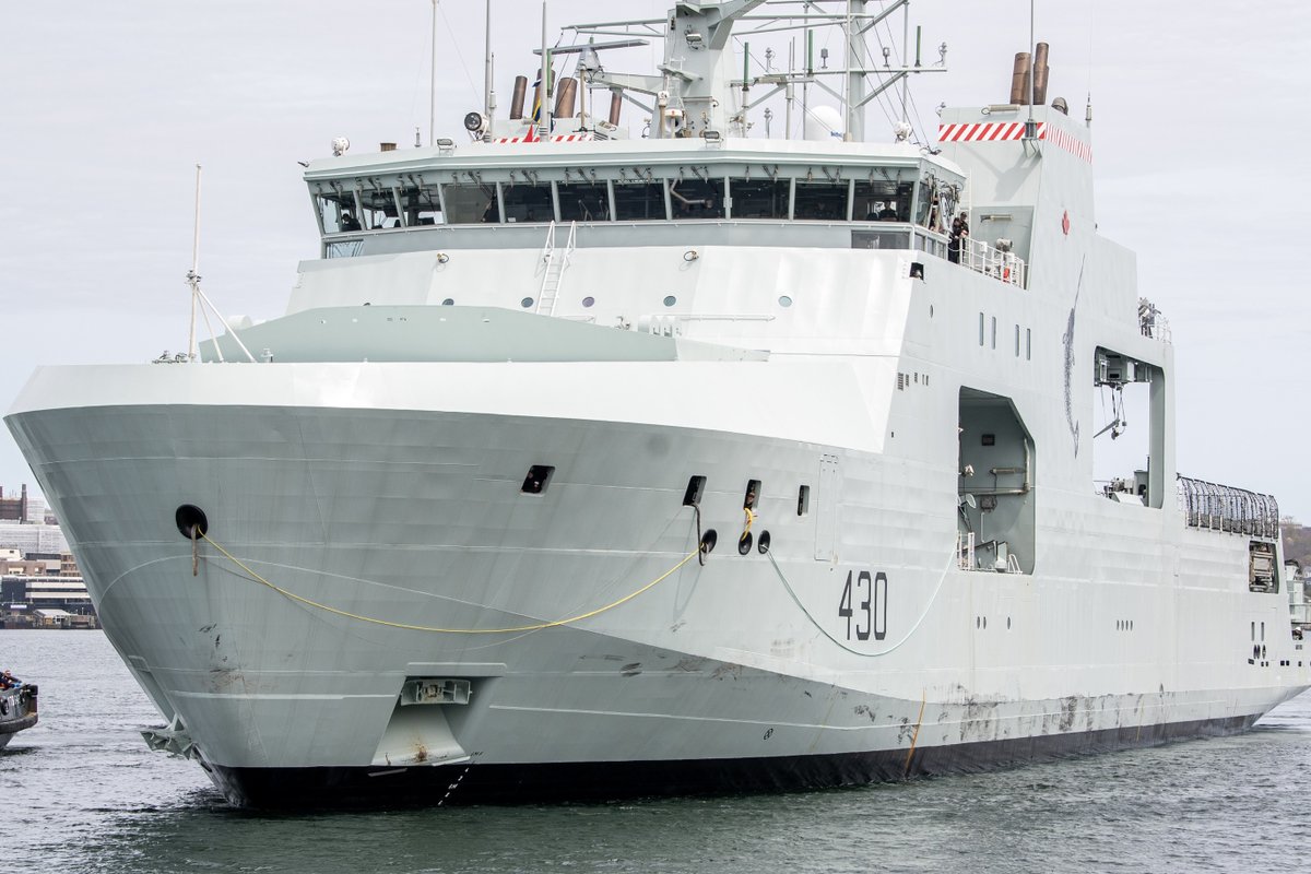 Ready Aye Ready - Royal Canadian Navy #RCN tweet media