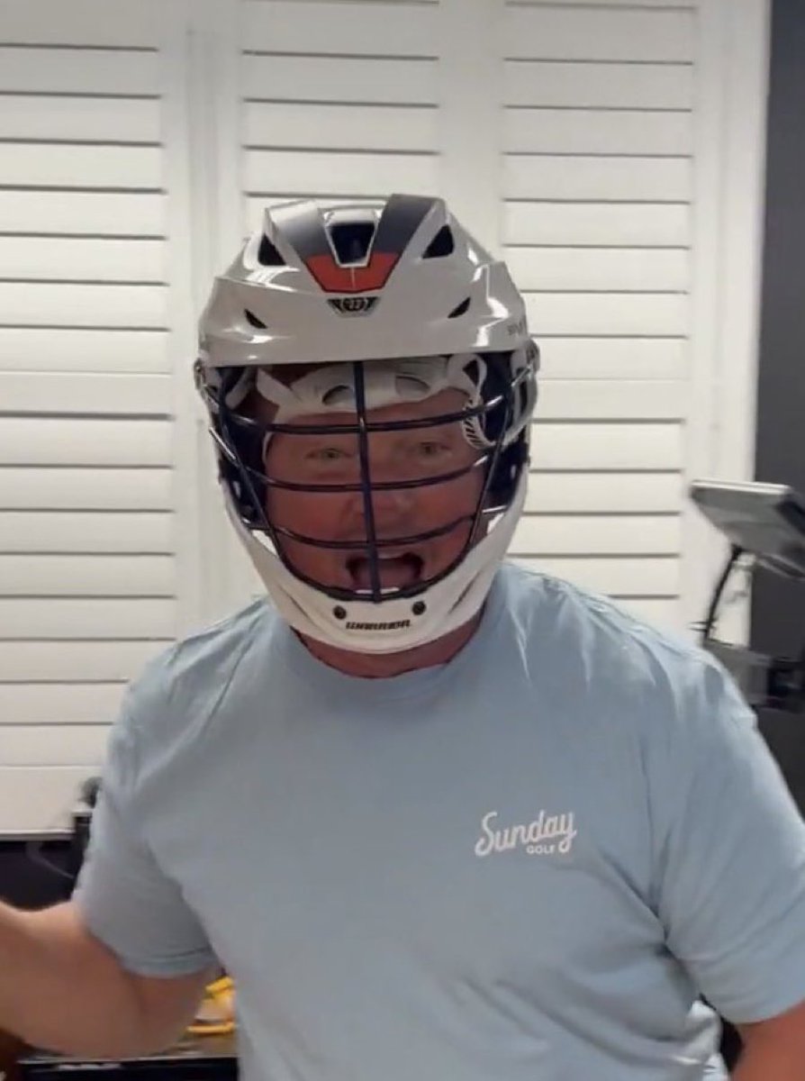 upstreamlax's tweet photo. Syracuse defense today https://t.co/Gi74zpSVv3