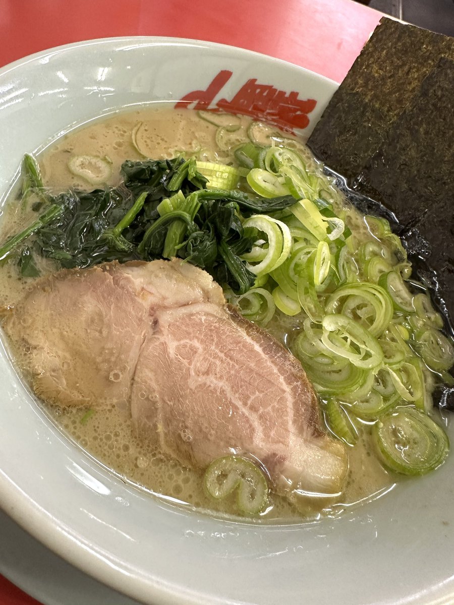 たむケイ tweet media