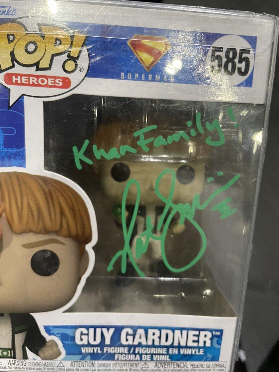 AKHANtheGAMER's tweet photo. It was cool getting to meet @NathanFillion at @MCMComicCon this guy is a comfort actor to me and my family so it meant alot to meet him. https://t.co/LLL71MQexa