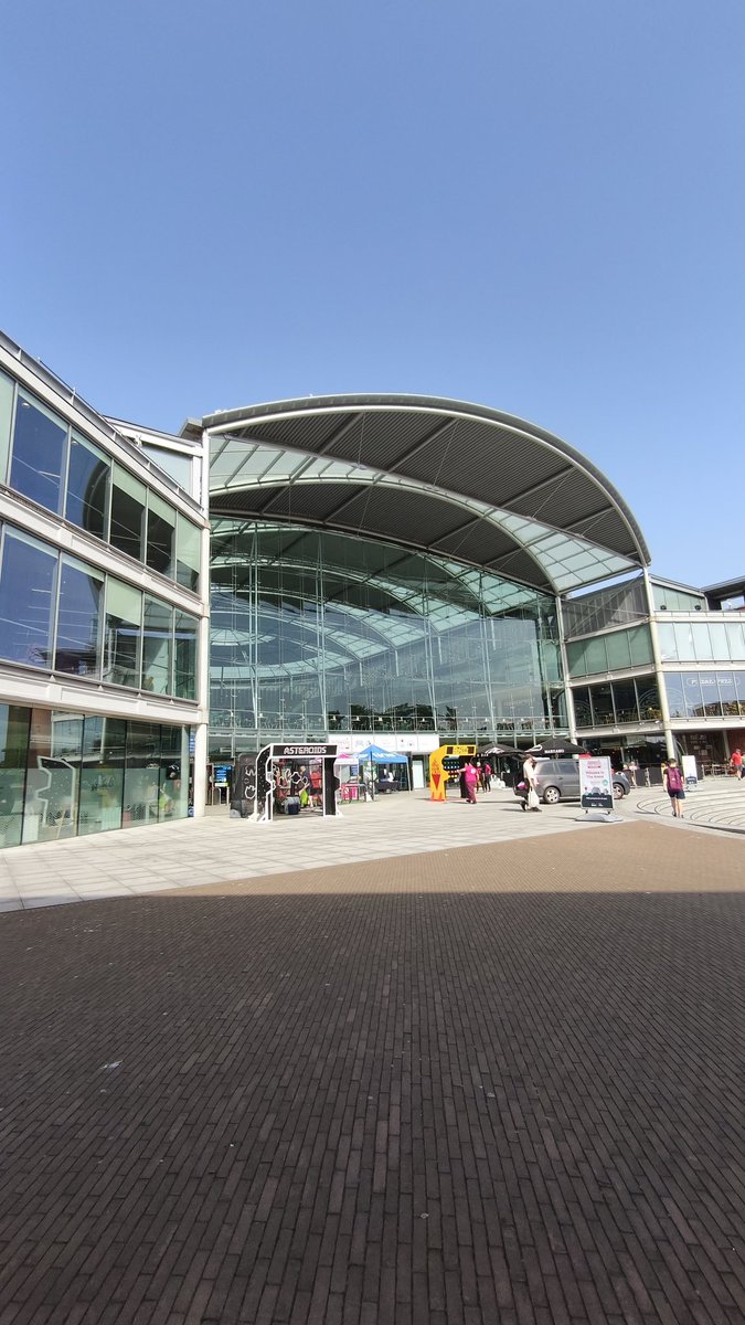 TalesOfMrE's tweet photo. I had the pleasure to attend Albion Arena as part of @NorwichGFest, where I was on the career talks line up giving a presentation on Community Management 🙂‍↕️

Thank you @GPtheTO for the invite, I had a lot of fun today which includes watching the GBVSR tournament ⚔️ https://t.co/ZWltGy6VFg