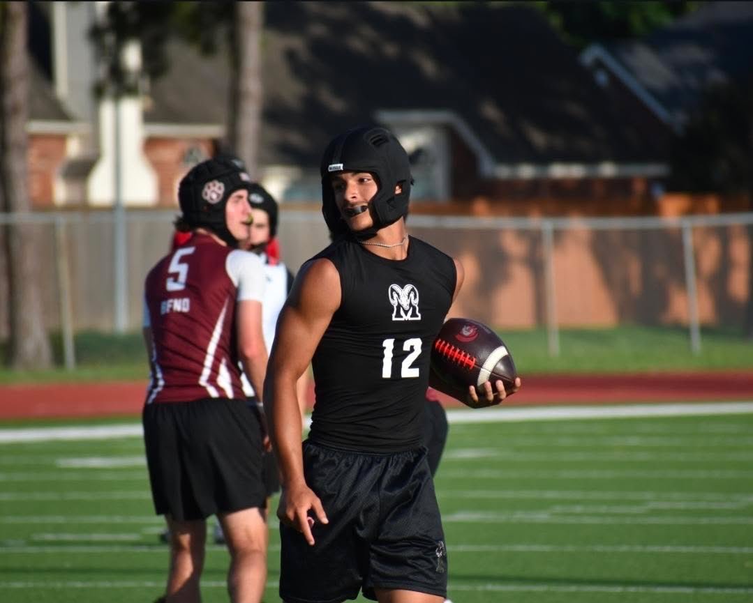EthanLLopez's tweet photo. 📸QB\SS | 5-11 175 | Class of 2027 | Mayde Creek HS, Katy TX  
3.5GPA | 4.5 laser | NCAA ID:  2505609348
🥷PICK 6 ALERT!!🥷
➡️ FULL HUDL:  https://t.co/QirXTW8Csz
@KatyISDAthletic @Hudl 
@TXHSFB #RecruitTexas @AggieFootball
@TexasFootball @OhioStateFB
@PennStateFball https://t.co/GGLKVp2dfq