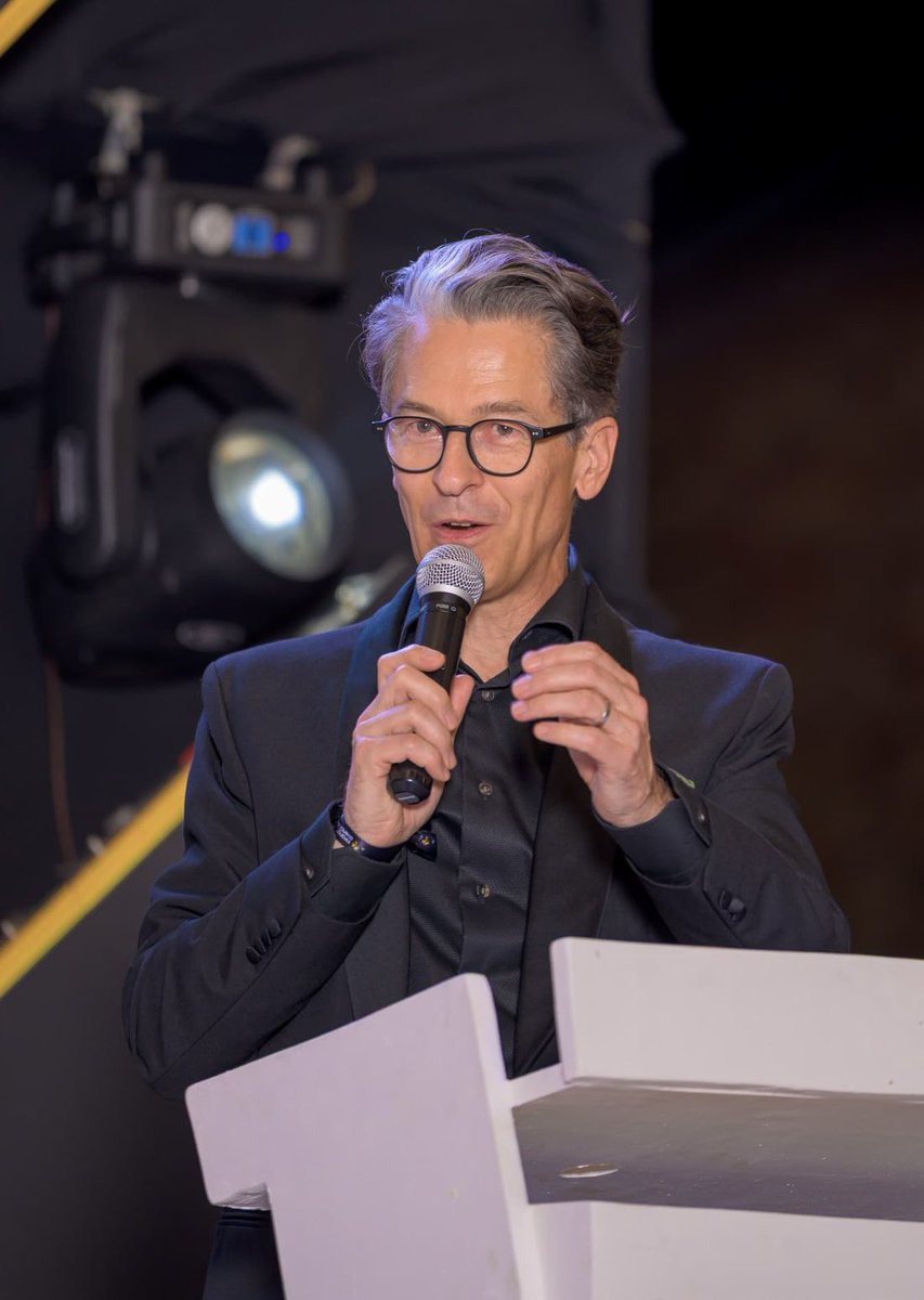 Jan Sadek tweet media