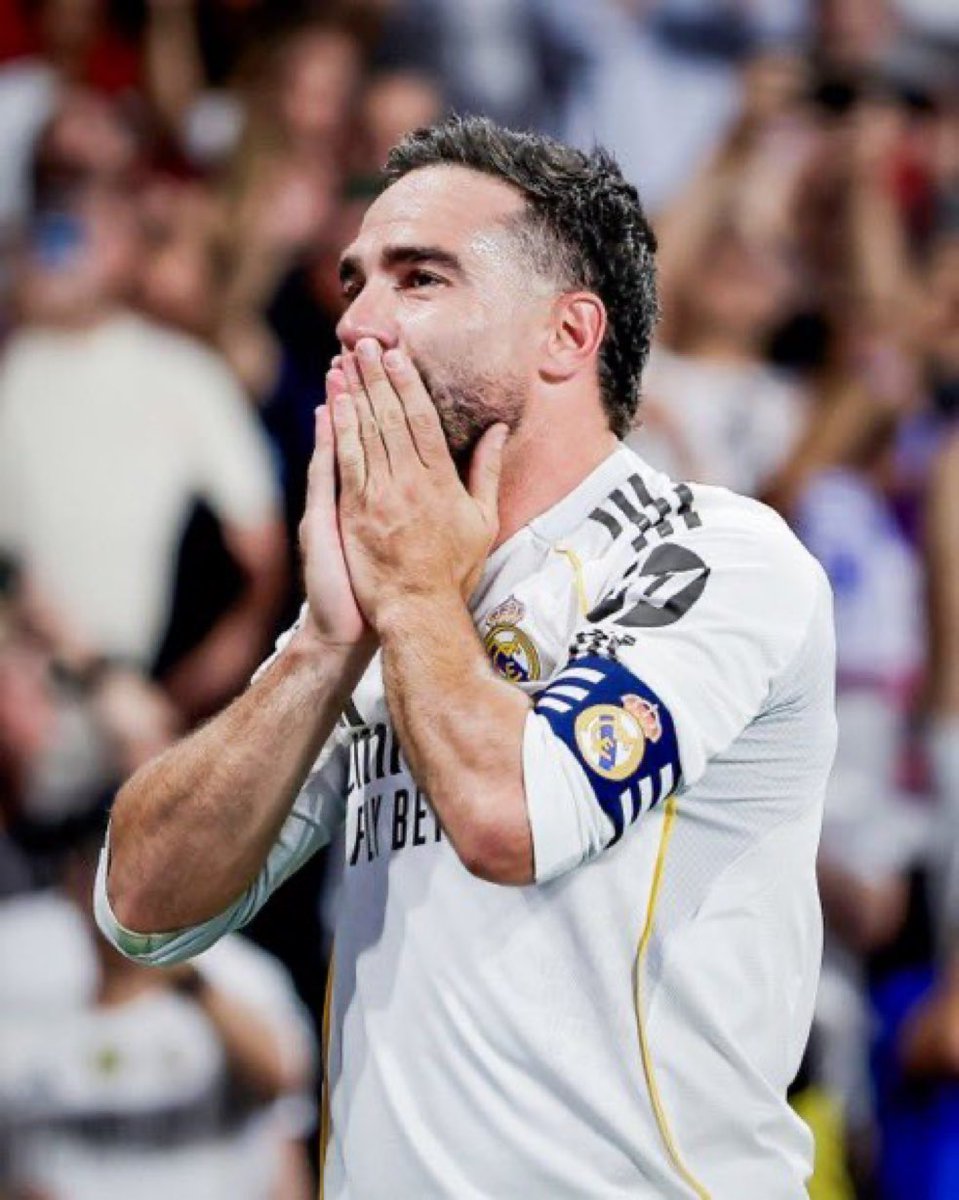reyyblanco's tweet photo. Se va el mejor lateral derecho de la historia.

Se va uno de los mejores canteranos de nuestra historia.

Se va uno de los mejores españoles del siglo.

Pero lo más importante, se va uno de los más madridistas que ha vestido esta camiseta.

Gracias por todo Dani, los madridistas de verdad nos quedamos con lo bueno.