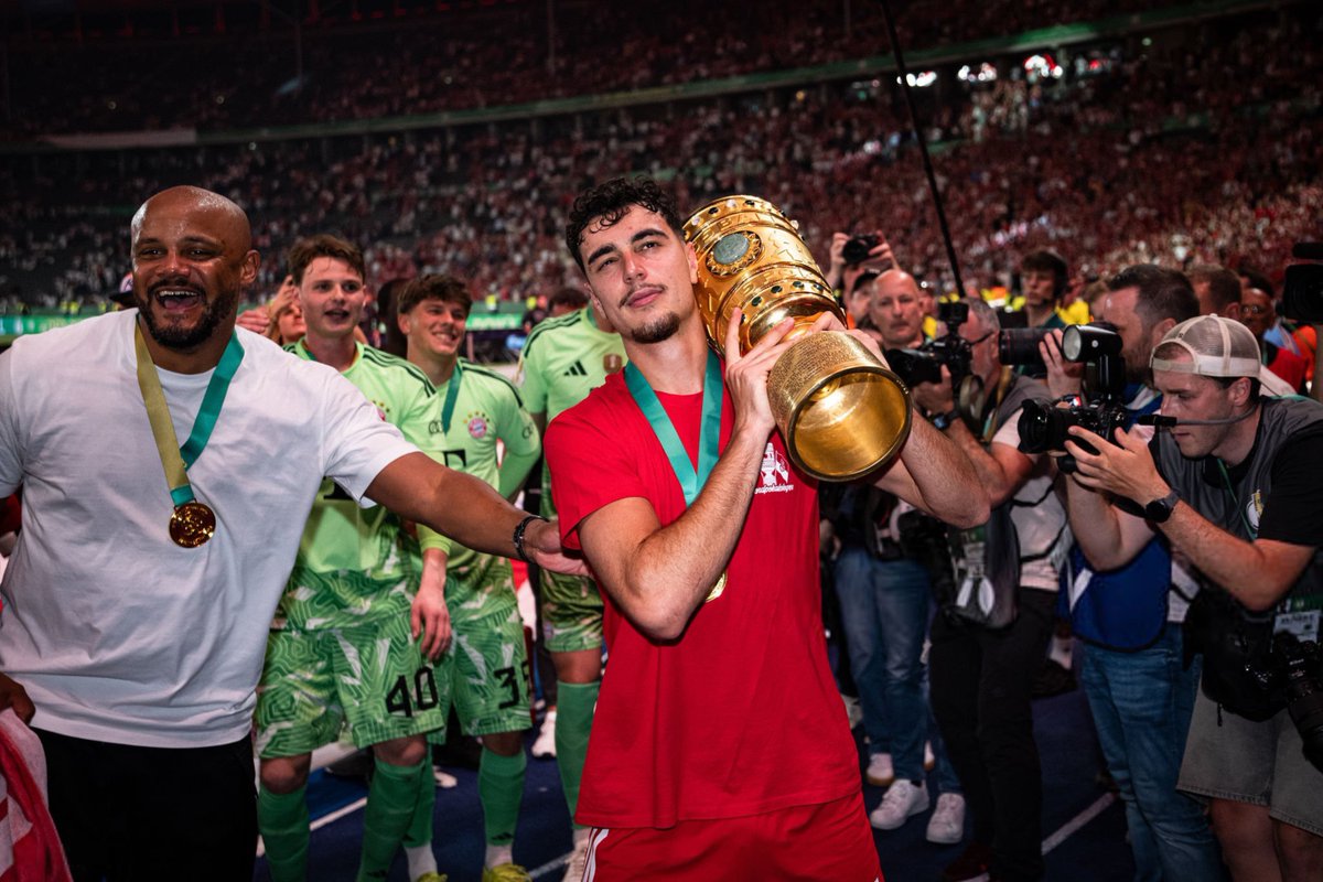 Bayern & Germany tweet media