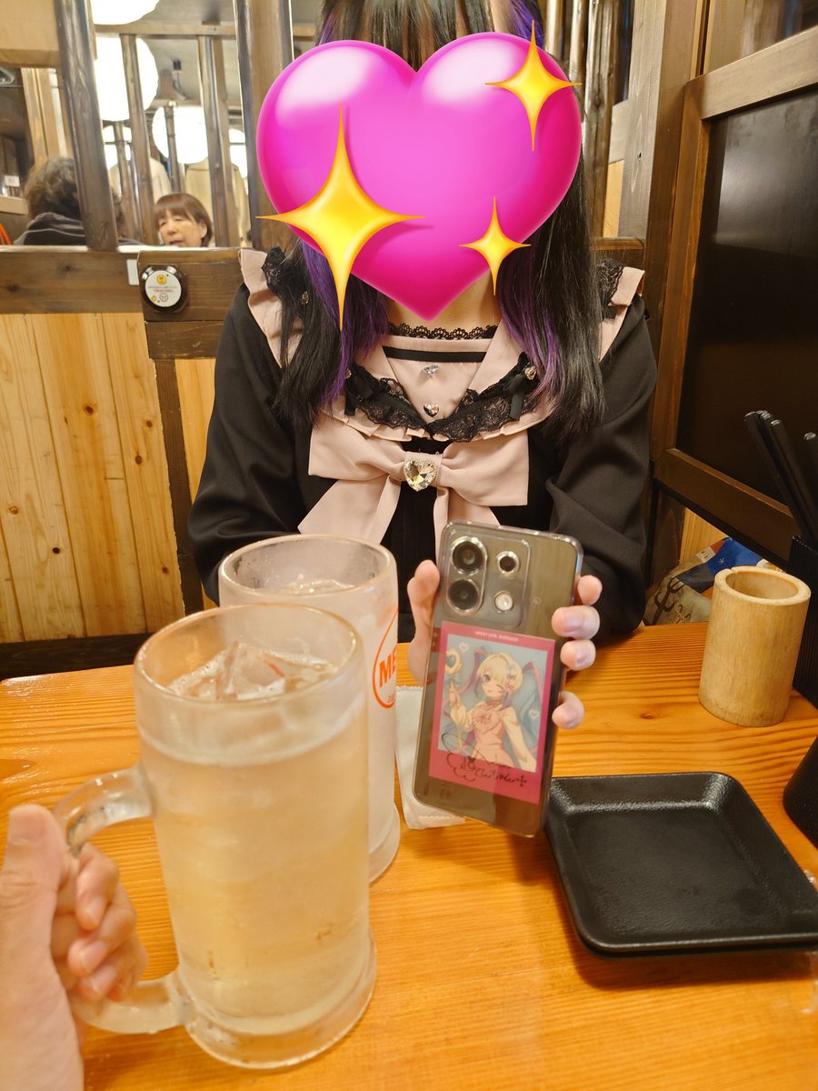 うり tweet media