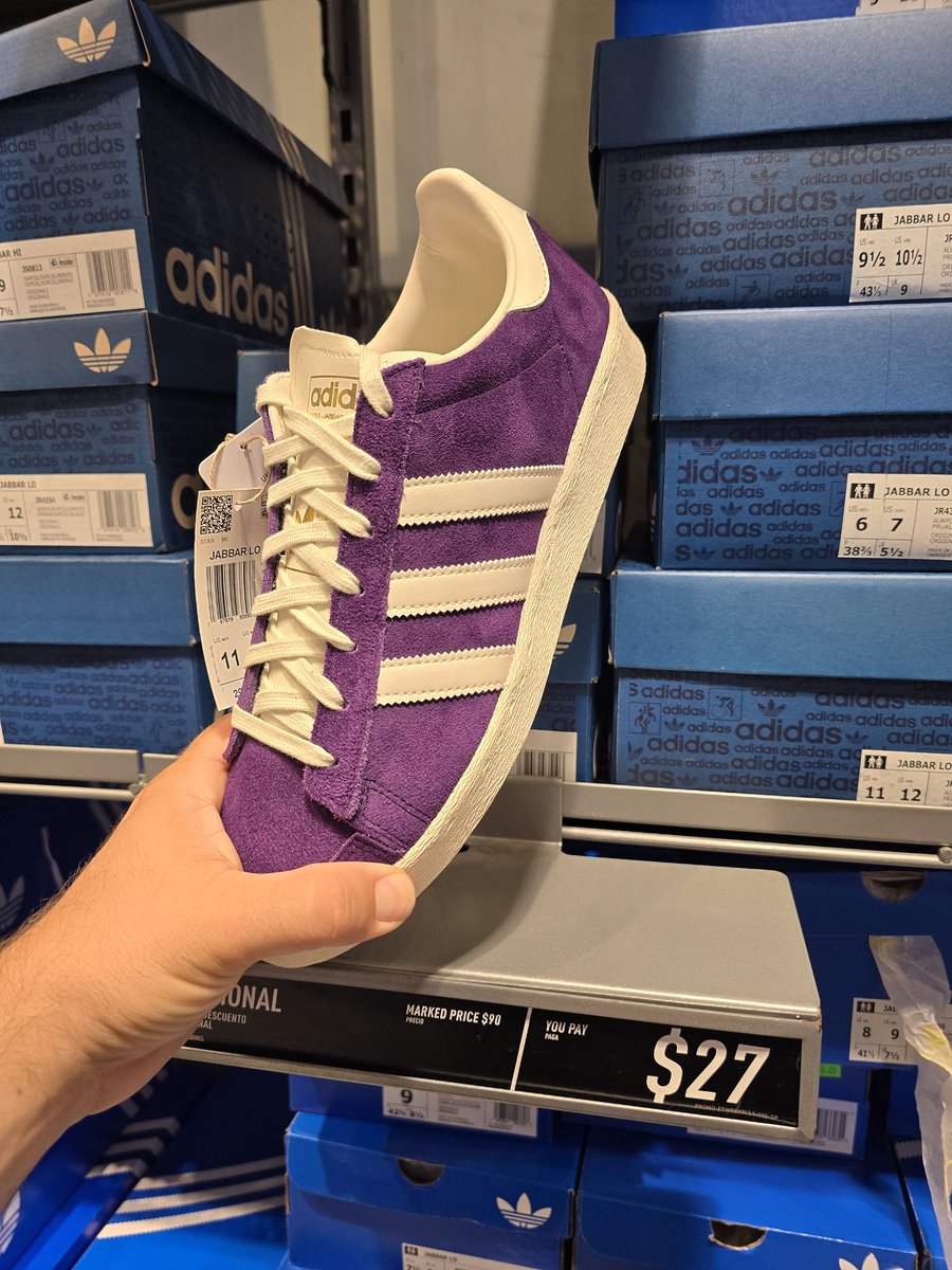 LoganTMiller's tweet photo. New deals at the Outlets.

5253 International Dr C, Orlando, FL 32819 https://t.co/H2idCzNY9s