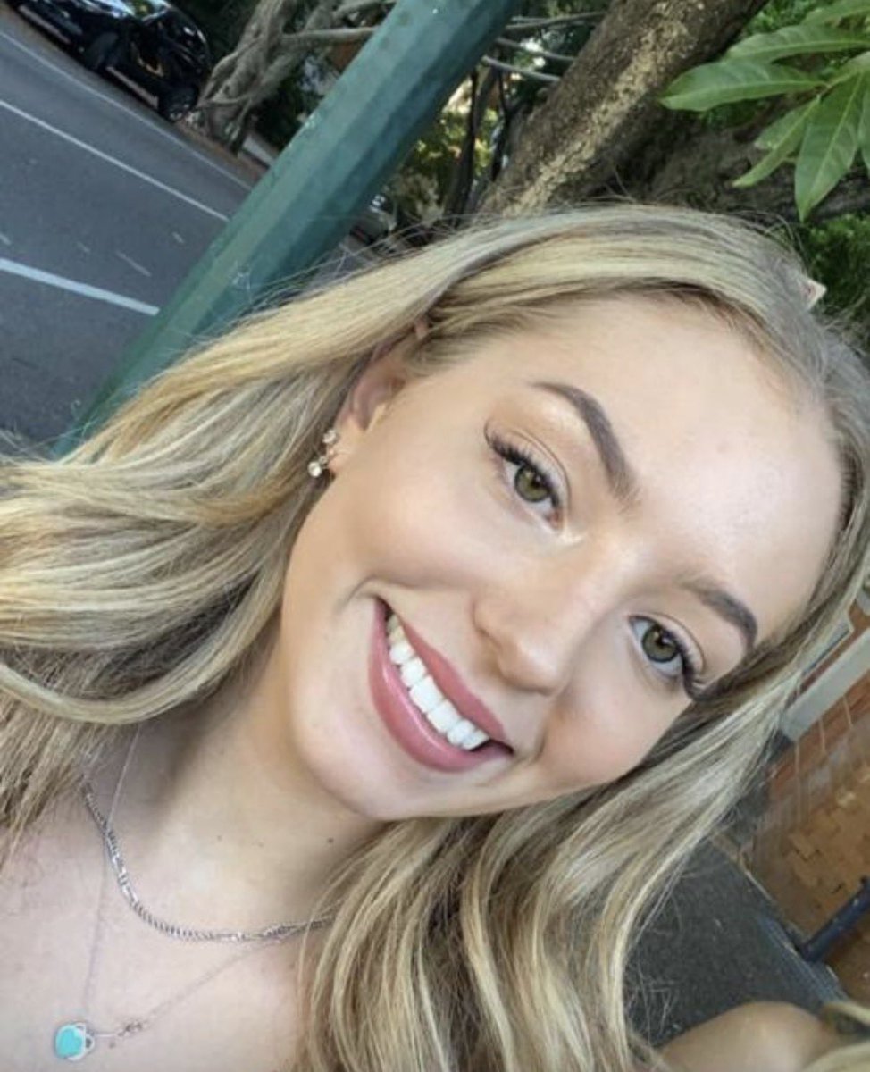 GoddessEllibgd's tweet photo. Who wants to be bulIied in my girls groupchat? (only if you can handle it)
rt and follow to be added👿 https://t.co/FKg8KdT93l