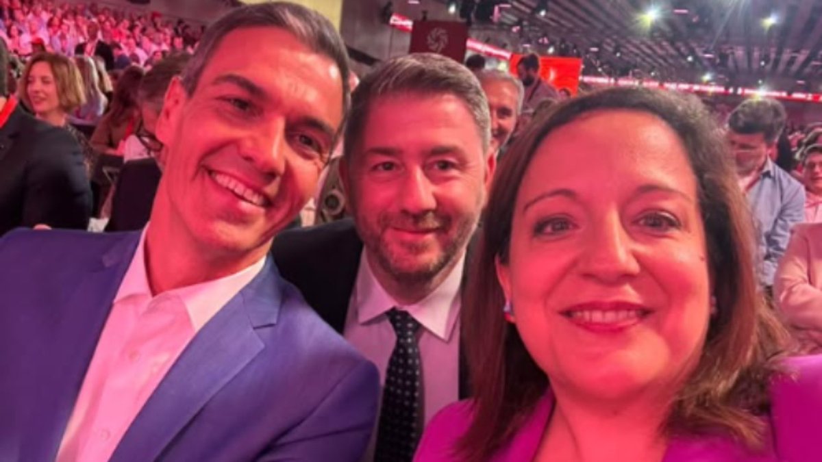 Sina katsarou tweet media