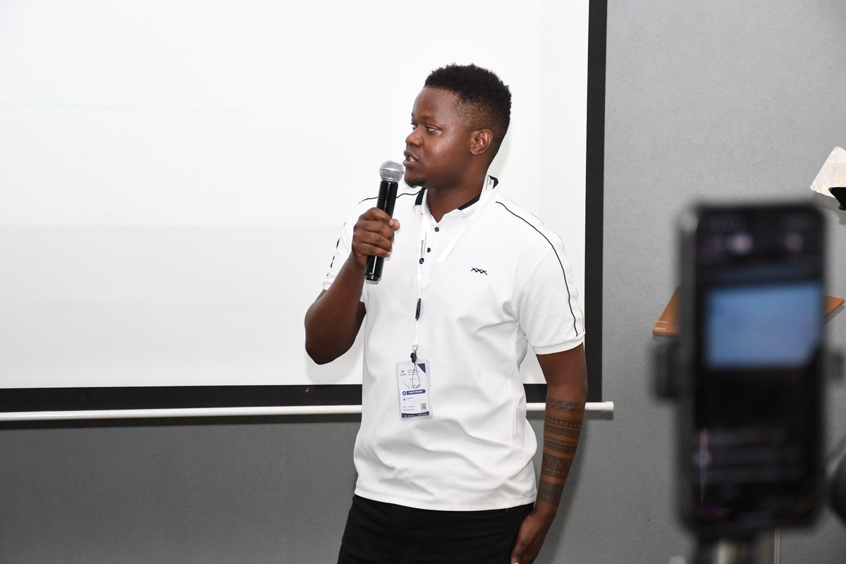 vik_theAfrican's tweet photo. Is AI going to replace you? 

 Today, I had the privilege of debunking common myths, separating fact from fiction, and discussing how AI agents are transforming business processes when implemented correctly. 

#DataScienceEastAfrica #DSESummit #LuxDevHQ #TechAfrica https://t.co/vCBb82KeFm