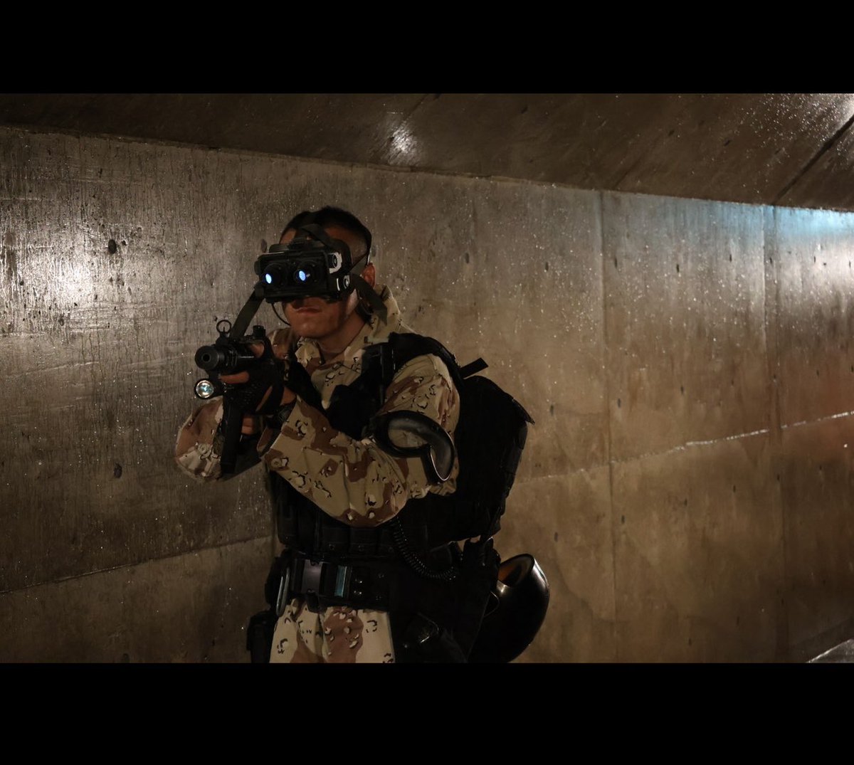 to6191's tweet photo. early 90's  NAVY  SEALS  in Action
My Silent Option
「 MOUTH OF THE BEAST」 mission.
D-3 standby 😆

※特別な許可を得て撮影しています https://t.co/liqCVBi1zI