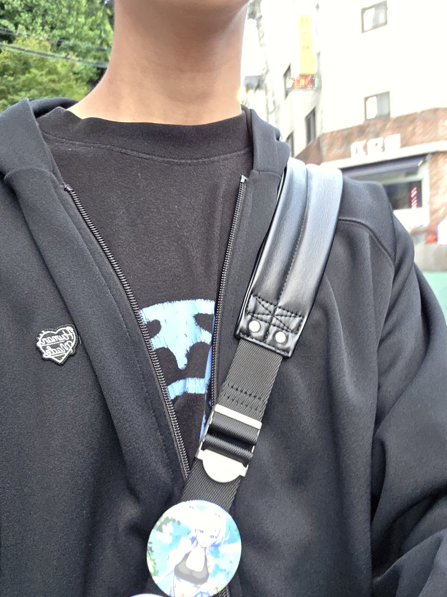 무르🐍💙 tweet media