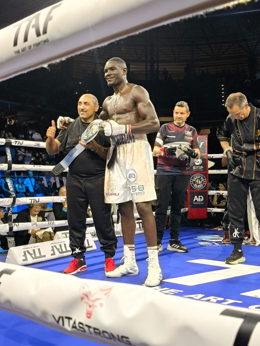 FederPugilistica tweet media