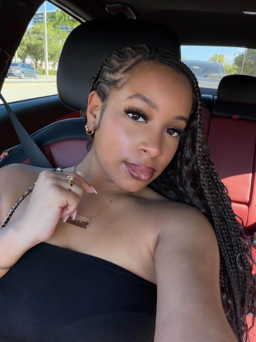 datbaabyy's tweet photo. back in dat mode✨ https://t.co/ihqRk2n8uf
