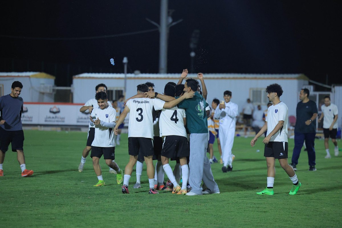 sportaldilm's tweet photo. أولـمبي مـاشـاءالله 🕺🤍🤍

#بطولة_اهلاً_بالعالم_الثانية || #الدلم || #الخرج https://t.co/68pnhFmkn2