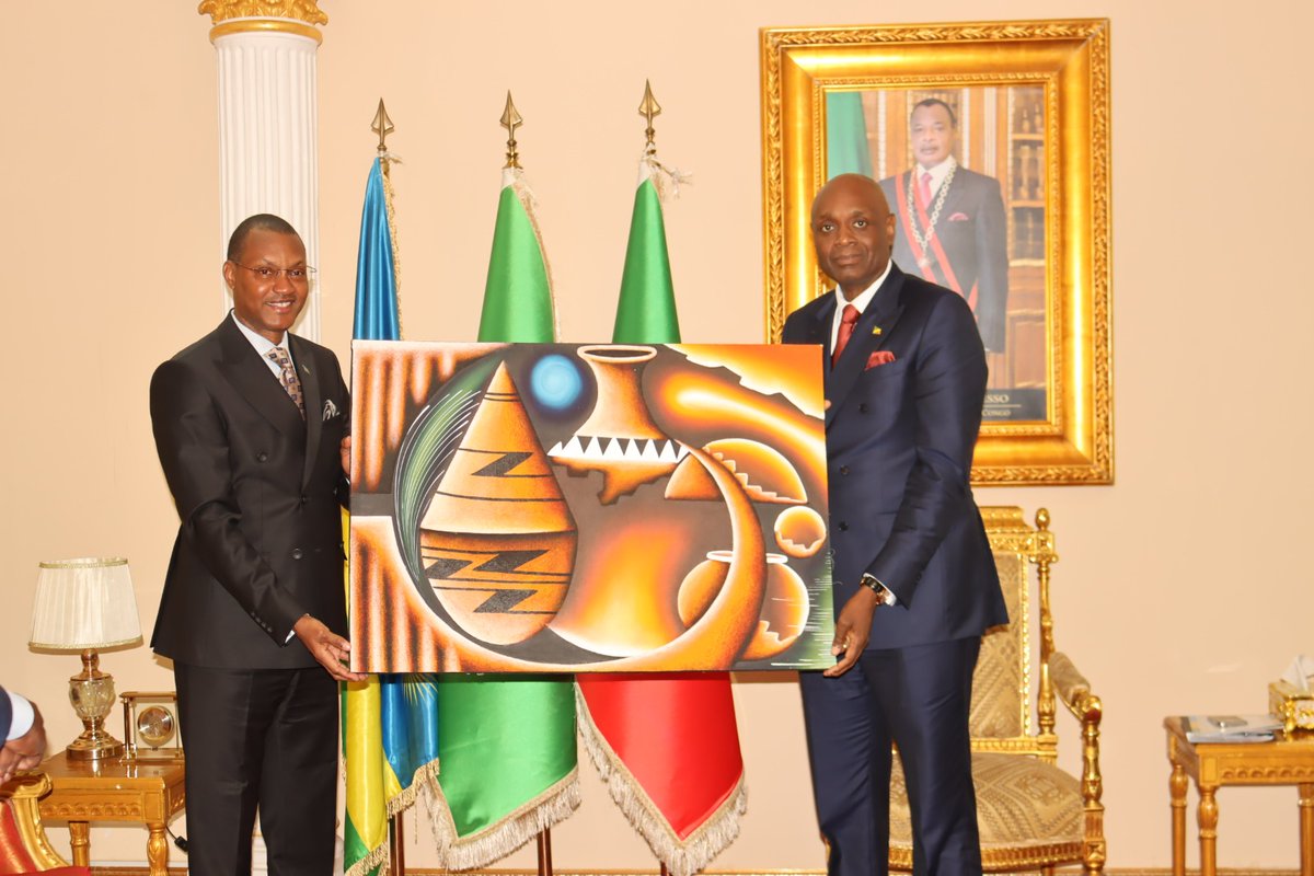 RwandaInCongo's tweet photo. Today, Ambassador @parfaitbus  paid a courtesy visit to H.E. Constant-Serge Bounda ( @serge_bounda ) to convey congratulations on his appointment as Minister of Foreign Affairs, Francophonie, and the Congolese Abroad of the Republic of Congo. Discussions focused on ways to further strengthen bilateral cooperation and relations, as well as matters of common interest