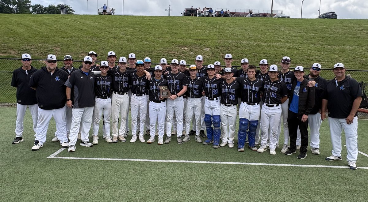 WHSBlueJaysBSB's tweet photo. Thank you Seniors. https://t.co/8t9u2YnQdn