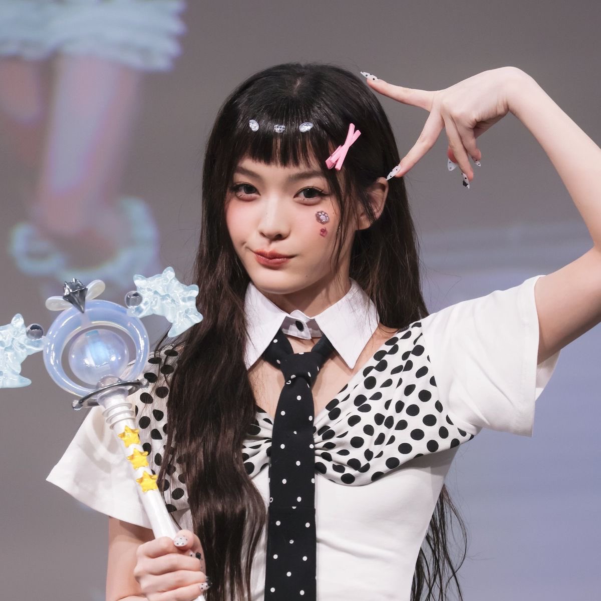 its honey! ⋆.ೃ࿔*:・ tweet media