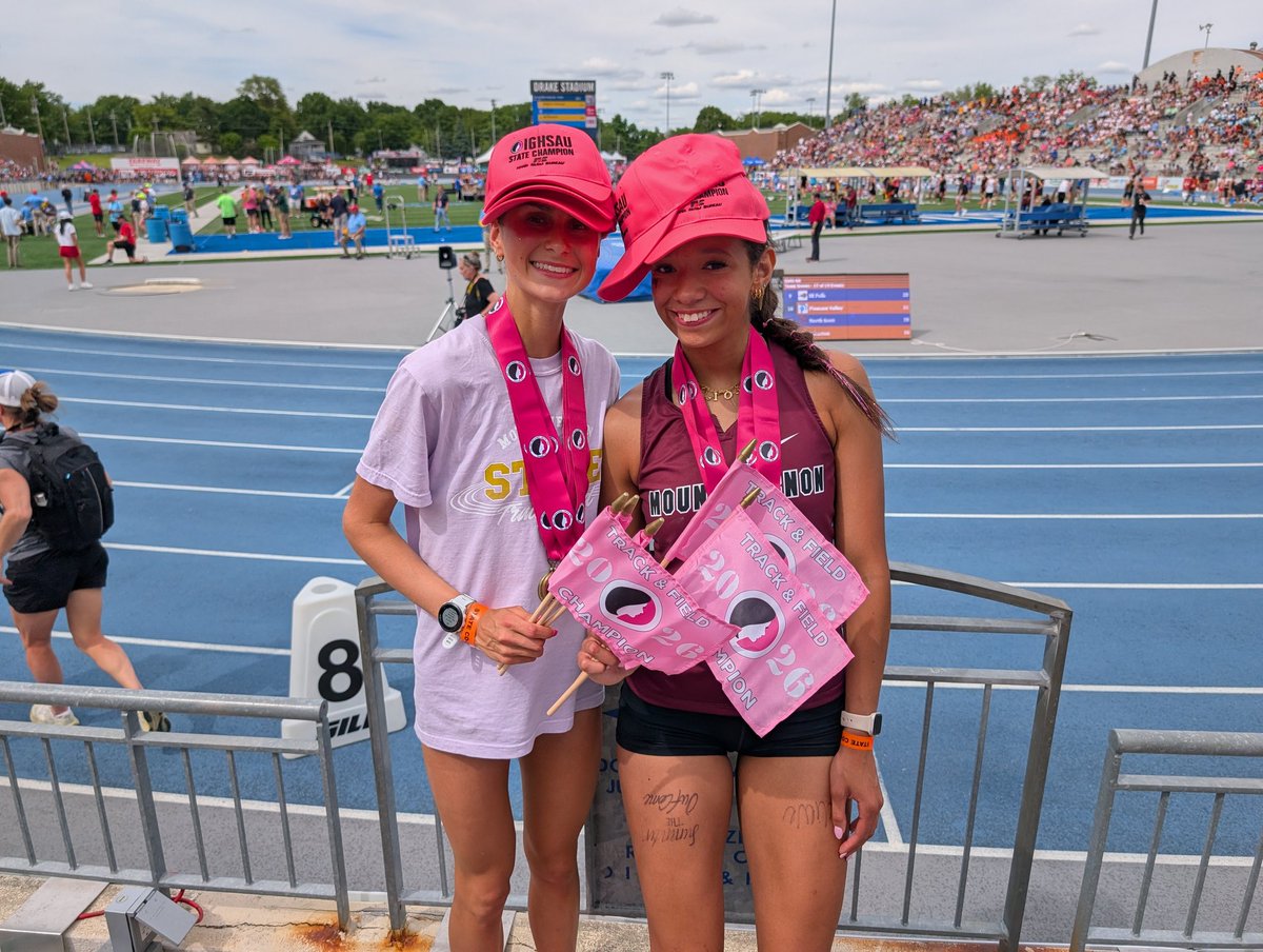 MVGTF1's tweet photo. After a tough sprint medley DQ to start the day, Cali (also 7th in 100) and Evelyn won state titles in the 200 (24.44) and 1500 (4:28.07) to help bring a state championship back to Mount Vernon! Both were new school record times. This team showed incredible heart today. So proud! https://t.co/NpQ8BEntmn