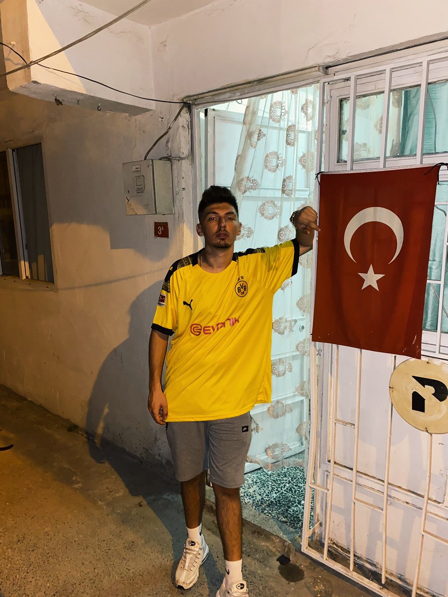 kem yılmaz tweet media