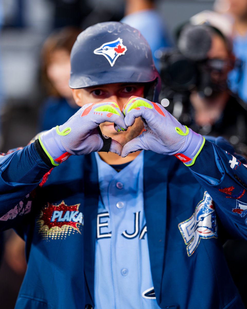 Toronto Blue Jays tweet media
