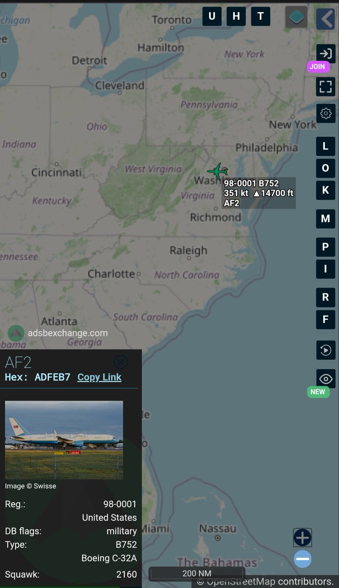 Borrowed7Time's tweet photo. USAF C-32A 98-0001 #ADFEB7 as AF2 departing JB Andrews, en route back to Cincinnati with VPOTUS on board.
@sipjack1776 @LadyAstroJet @USGovJets https://t.co/KkzuwZk7pM